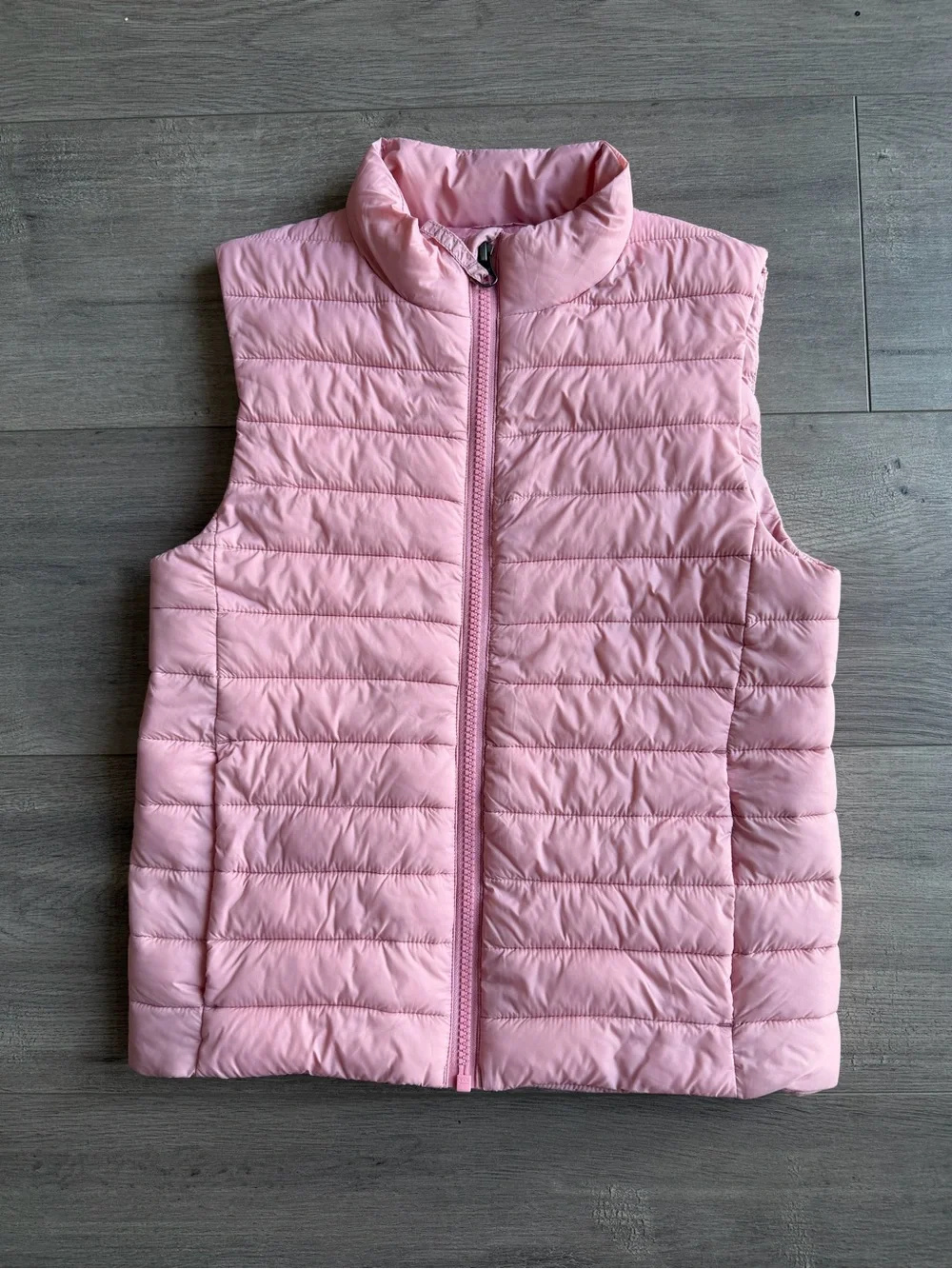 Lands End insulated puffer vest - size small (8) - muted pink